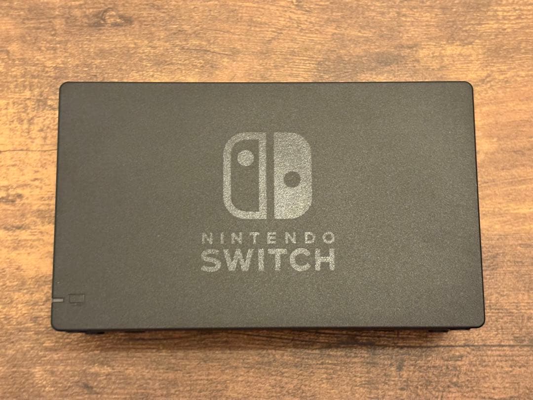 美品 Nintendo Switch 本体 グレー すぐ遊べるセット