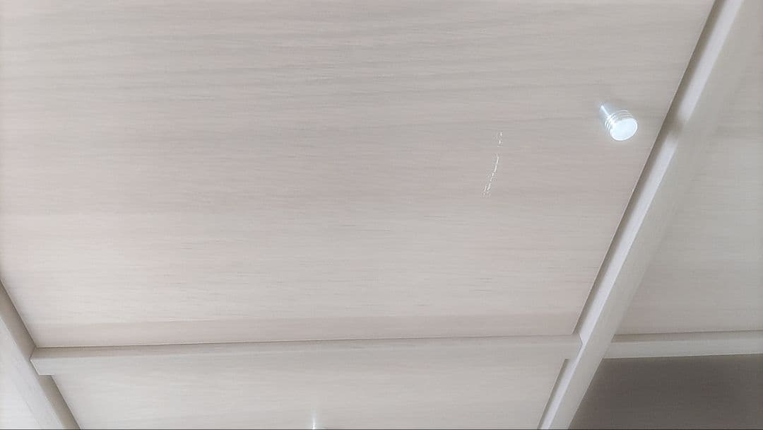 IKEAのシェルフユニット　ホワイトステインオーク調