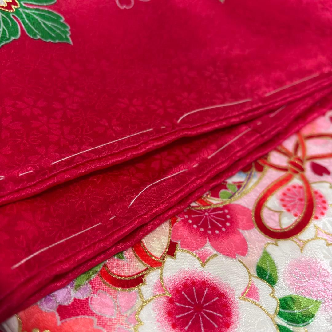 《新品》正絹 華やかな刺繍入❗️お宮参り 産着 祝着 襦袢付 新品たとう紙付 白