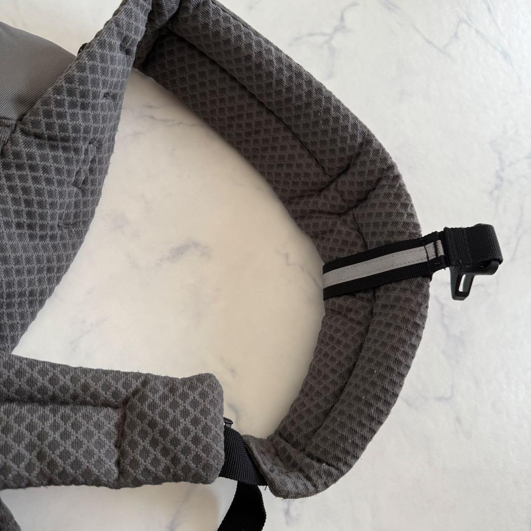 美品　エルゴベビー オムニブリーズ　抱っこ紐 グレー　メッシュ