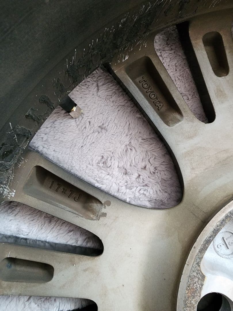 値下げ中【TOYOTA】ホイール　４本 17×7J インセット50 エスティマ