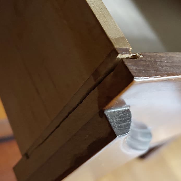 サイドボード　飾り棚　食器棚　木製　茶色　ブラウン　昭和レトロ　レトロ