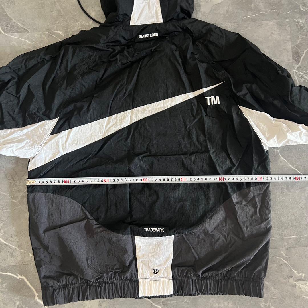 NIKE TM ビッグスウォッシュ　ナイロンジャケット　ストリート　ブルゾン