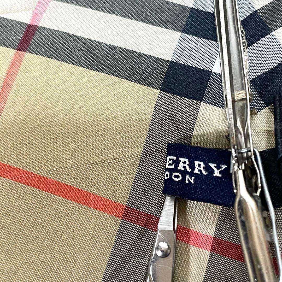 美品　BURBERRY チェック柄 イギリス製　折りたたみ傘