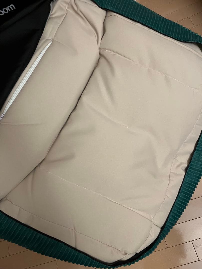 LOOSY HUGME 1人がけビーズソファ Green