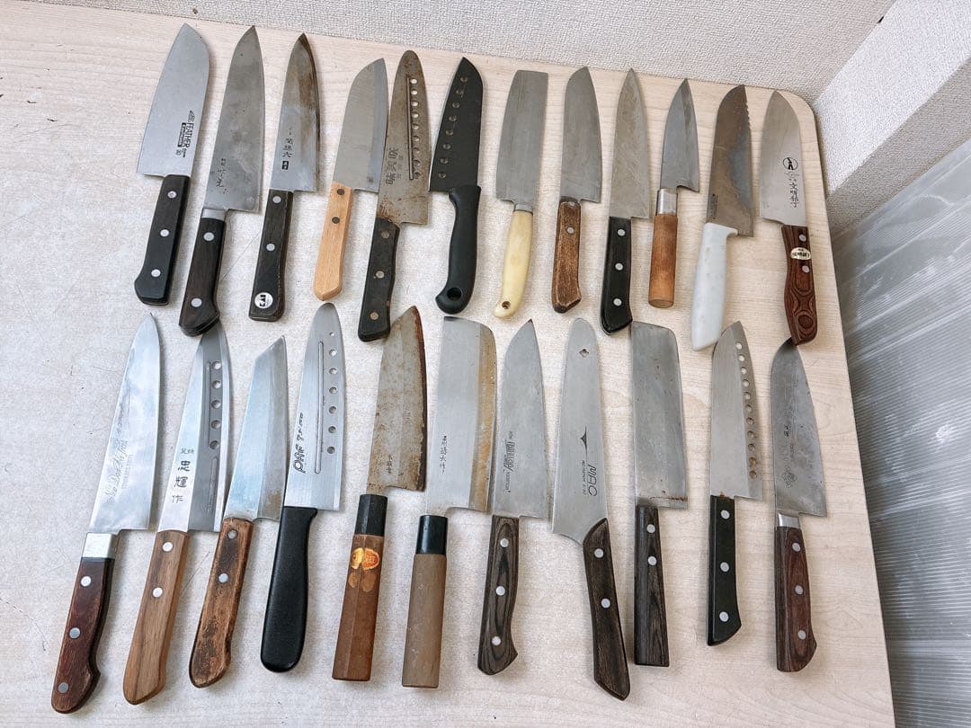 ジ*フ様 ●大量包丁 ナイフまとめ●箱入り 三徳包丁 万能包丁 TAKAYUKI