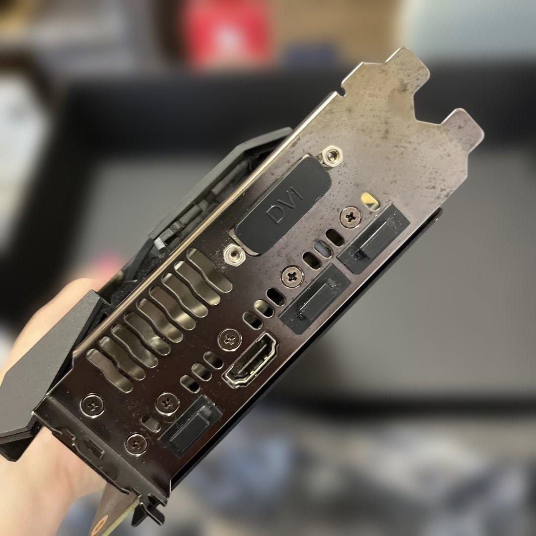 グラフィックボード・グラボ・ビデオカード ASUS ROG STRIX Radeon RX 580