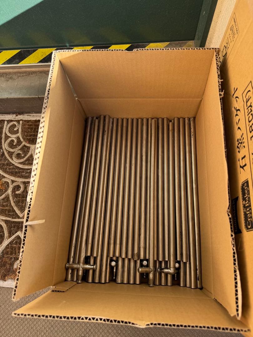 【1月末日まで16523】ガラストップ　ディスプレイラック