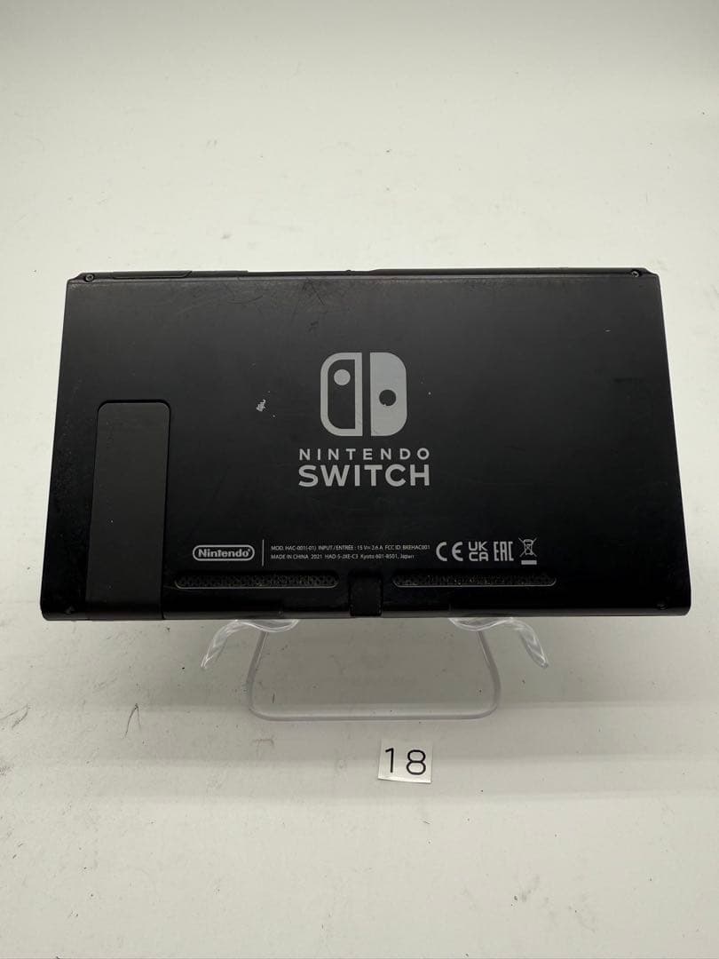 任天堂Switch 本体　18