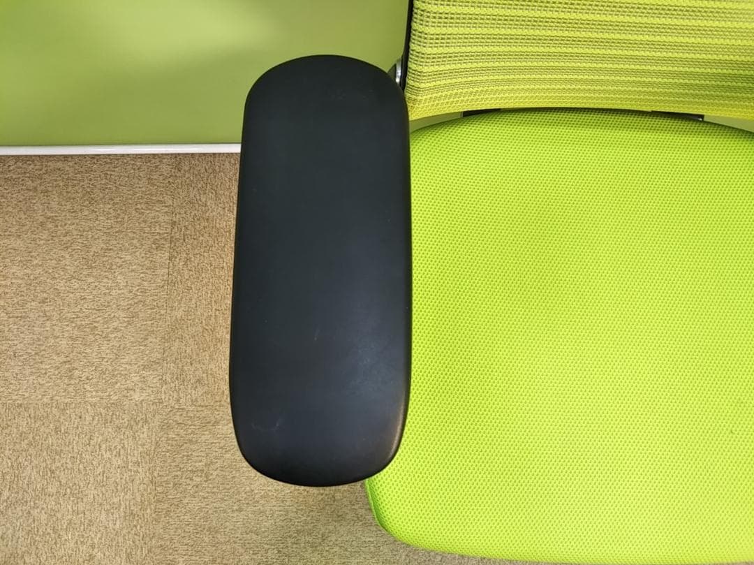 ah　オカムラ　コーラル　ライムグリーン　2018年 エクストラハイバック 中古