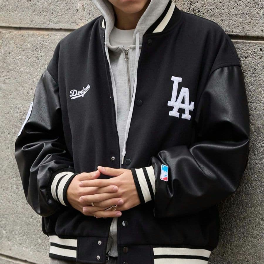 【タグ付き・未使用品L】ドジャース◎ワッペン刺繍◎メルトンスタジャン◎黒