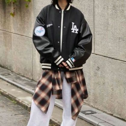 【タグ付き・未使用品L】ドジャース◎ワッペン刺繍◎メルトンスタジャン◎黒