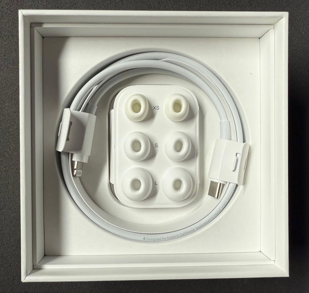 Apple AirPods Pro2 & ケース