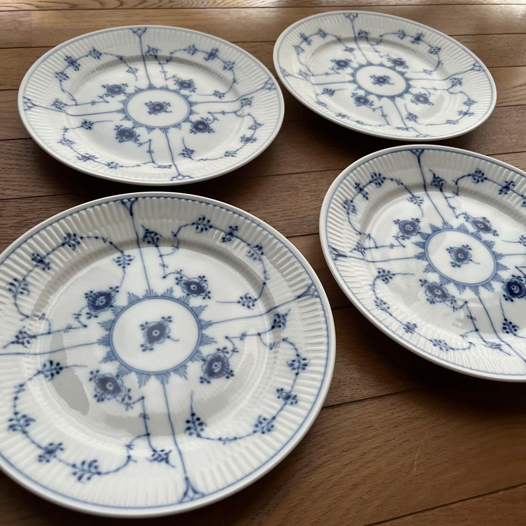 ロイヤルコペンハーゲン ブルーフルーテッド プレインプレート19cm×4枚