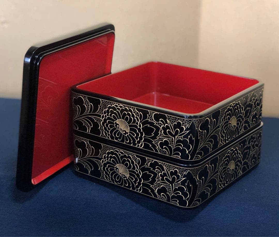 割引❗️《レ》輪島塗 沈金 二段重 輪島屋造 木製漆器 共箱　251110う5