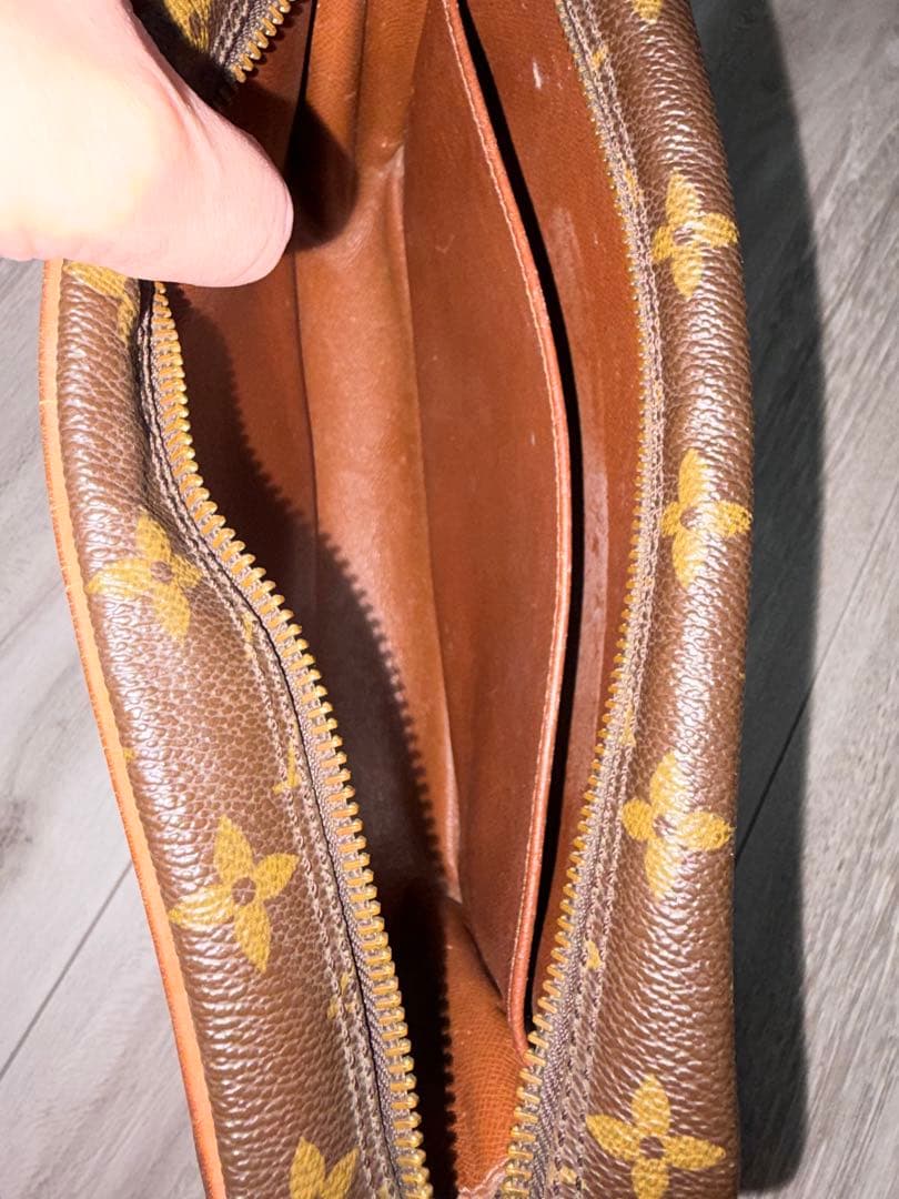 Louis Vuitton ルイヴィトン クラッチバッグ モノグラム 男女可