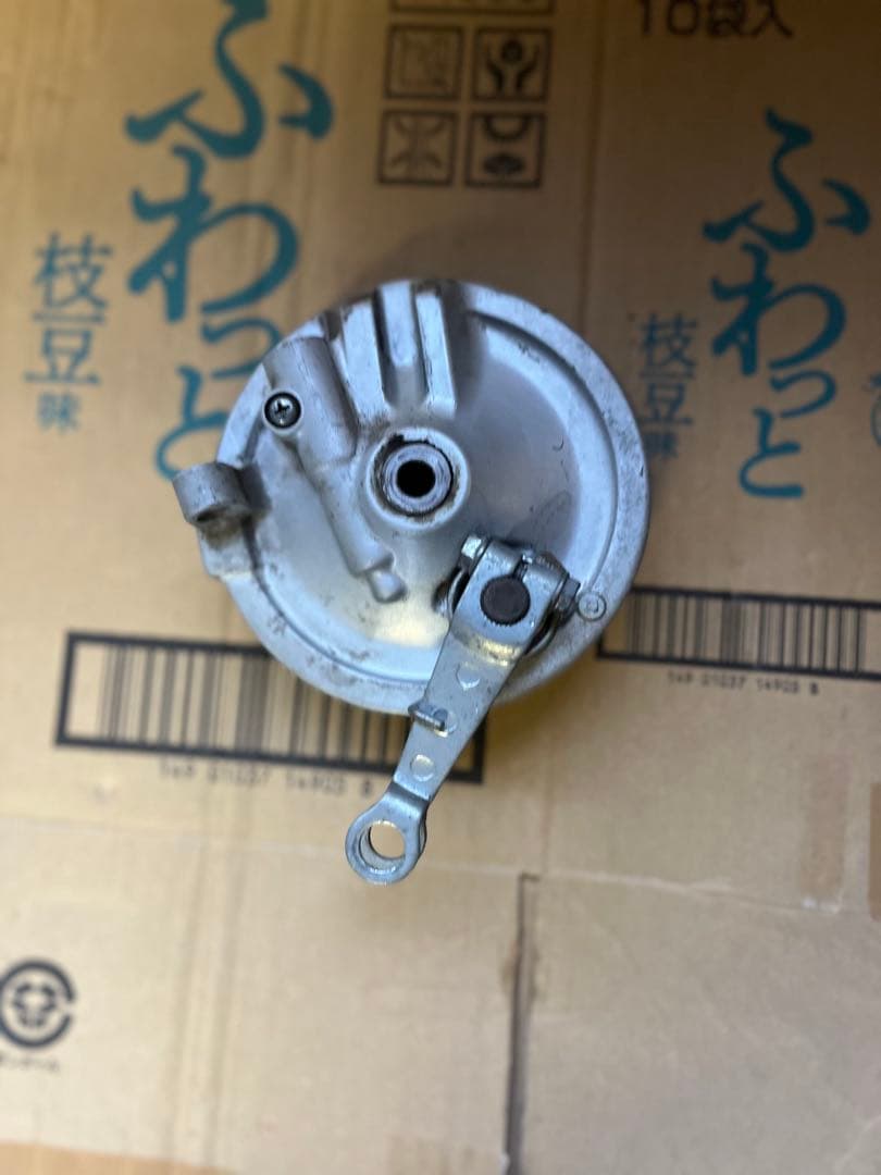 ホンダ　スーパーカブ50 c50取り外し　AA01 フロントホイール　良品