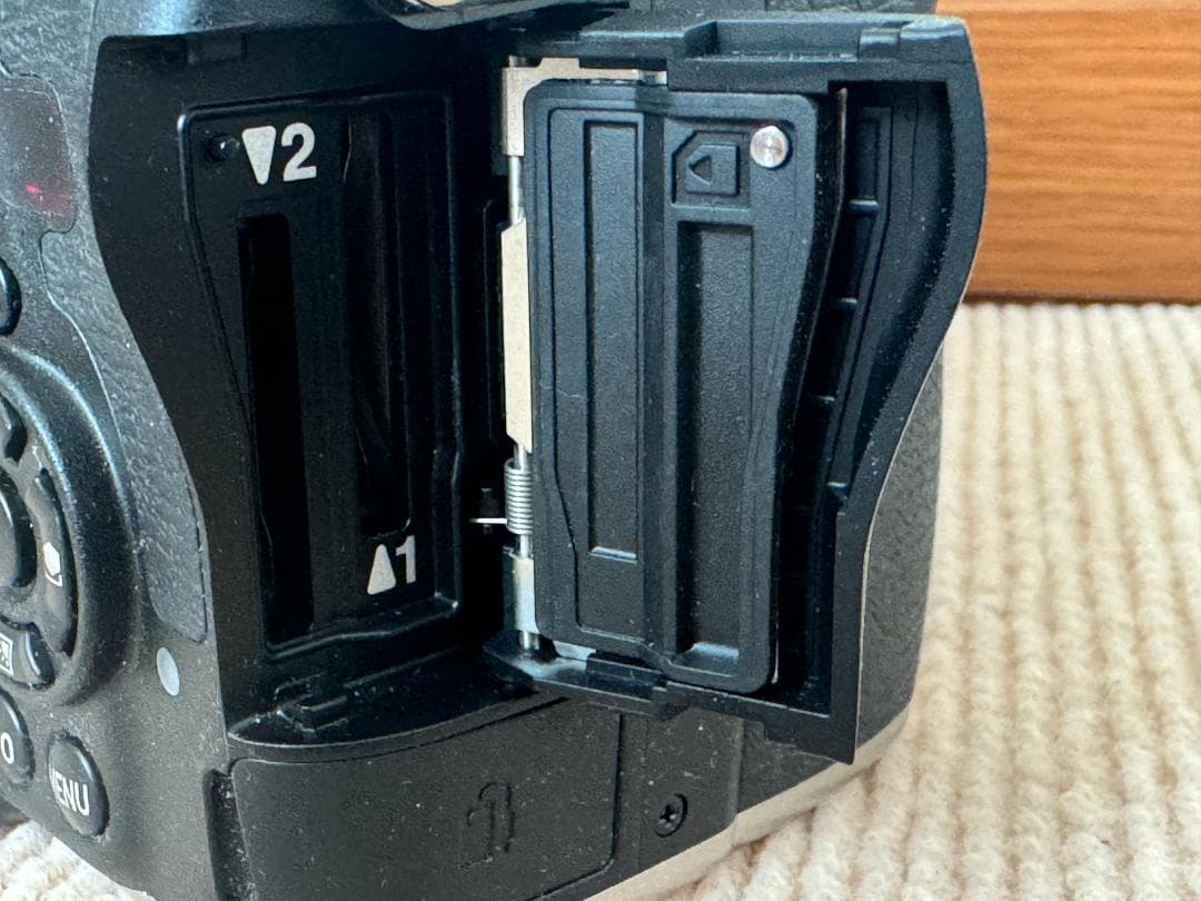 撮影枚数389枚PENTAX K-1Mark II Silver Edition