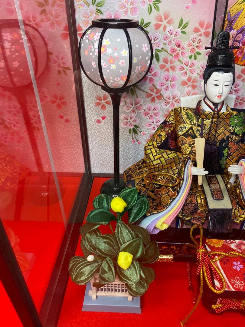 雛人形オルゴール付ガラスケース入り親王飾り・間口約５８×奥行約２９×高さ約３９㎝