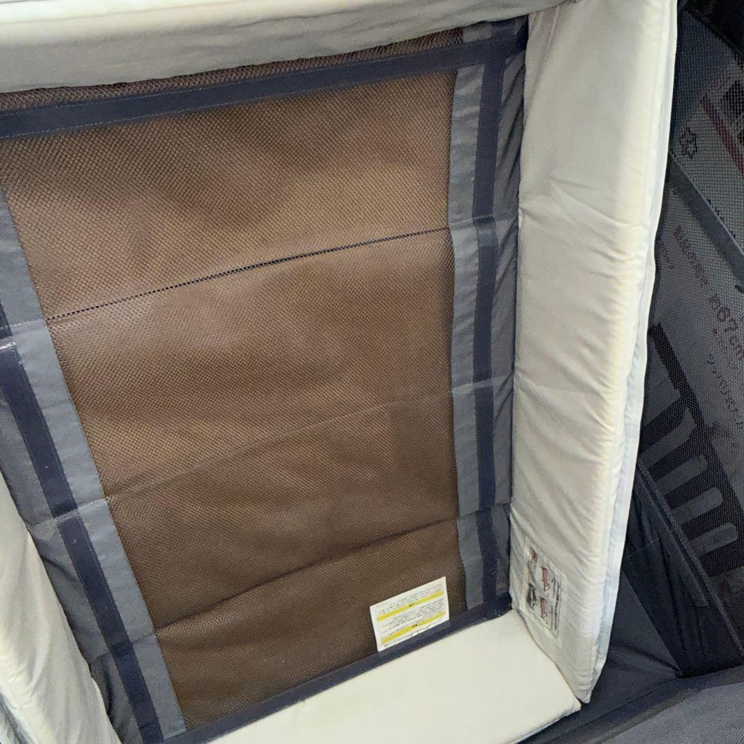 アップリカ　ココネルエアープラス　ベビーベッド　サークル