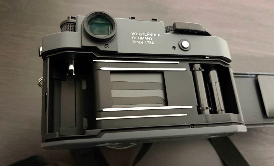 み*ゆ様 外観良好 Voigtlander BESSA-R2A Gray レンズ