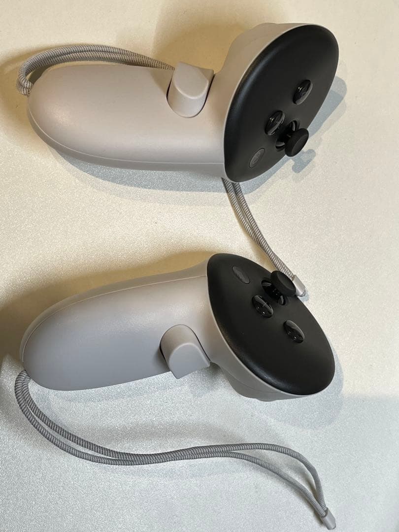  quest3保証書付　動作確認済　本体＋アクセサリー3点