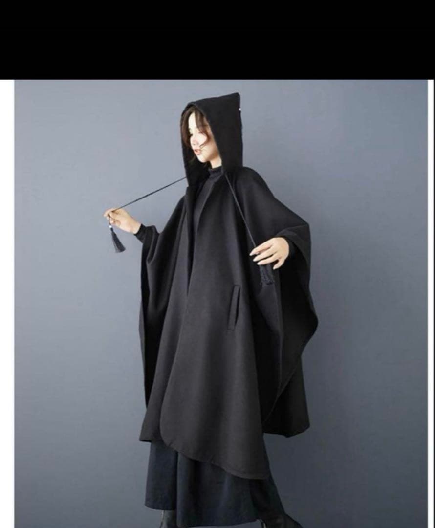 モード系　大きめ　高級感　立ちマント　アウター　羽織り　ポンチョ　コート
