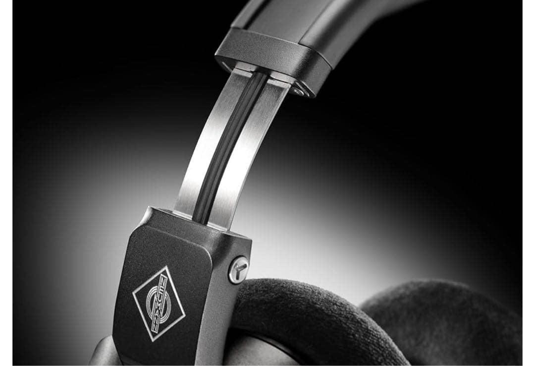 新品未開封　Neumann NDH 30 Black Edition