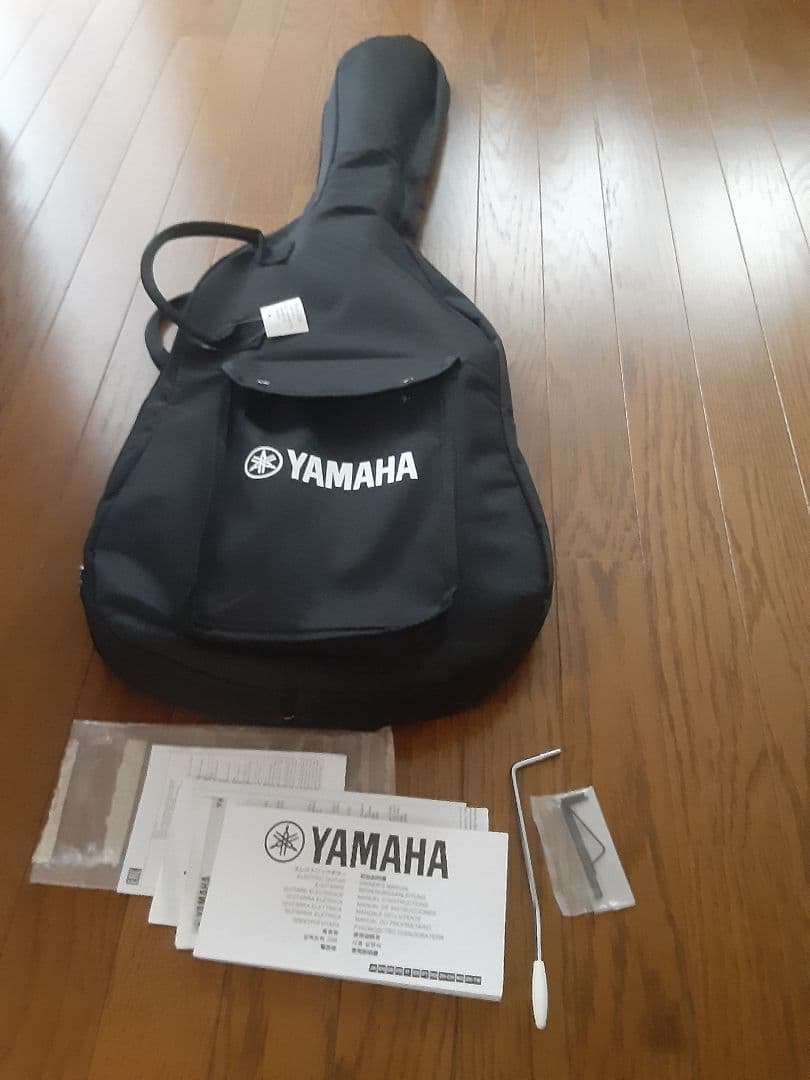YAMAHA エレキギター PAC112V
