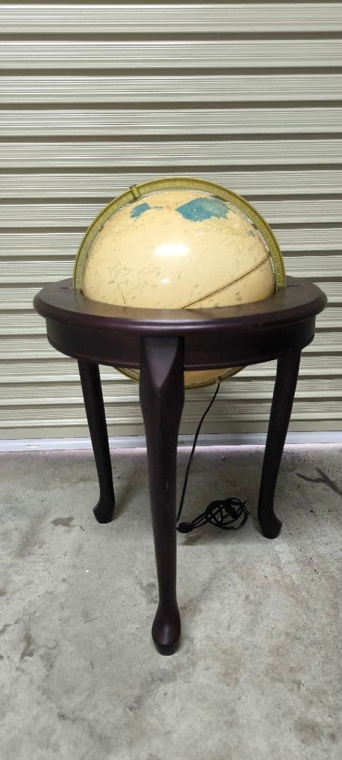 地球儀　ライト？　インテリア　置物　オブジェ