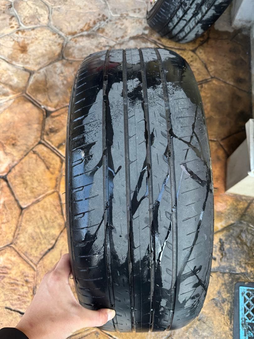 けー様　ハイエース　ファブレス　20インチ4本　(新品タイヤ付き)