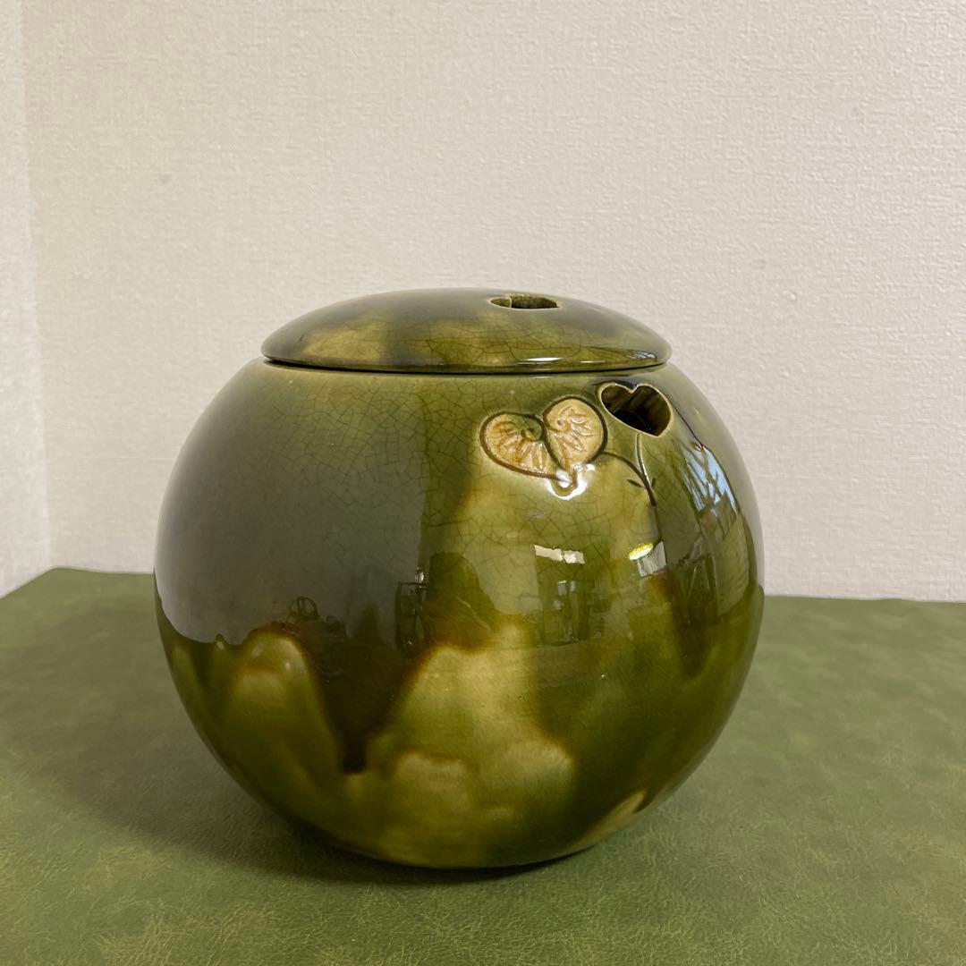 火鉢 織部　蓋付き　香炉　蚊取り線香入れ 花器 炭 灰 陶器 透かし インテリア