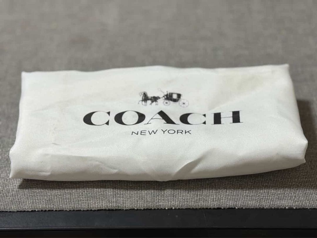 COACH コーチ ショルダーバッグ サットン クロスボディ2way 52548