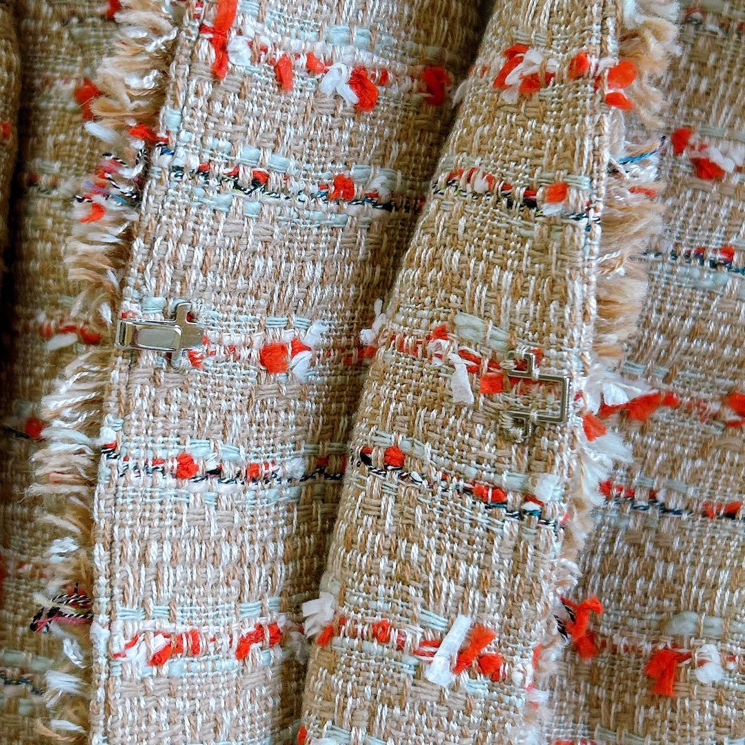 極美品 フォクシー 近年 定価13万 ツイードノーカラージャケット サンドマルチ