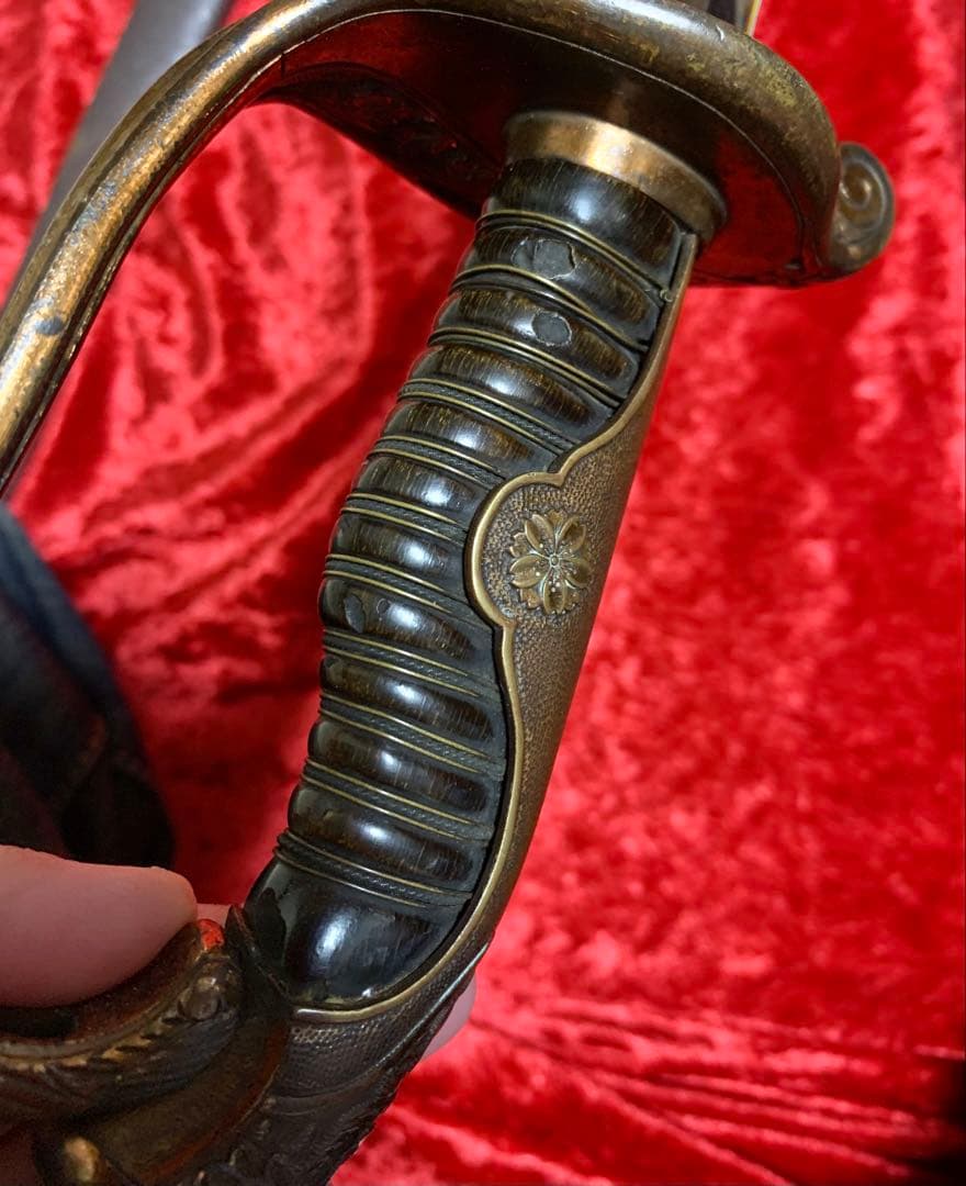 サーベル　旧日本軍礼式用(儀礼用、真剣ではありません。)