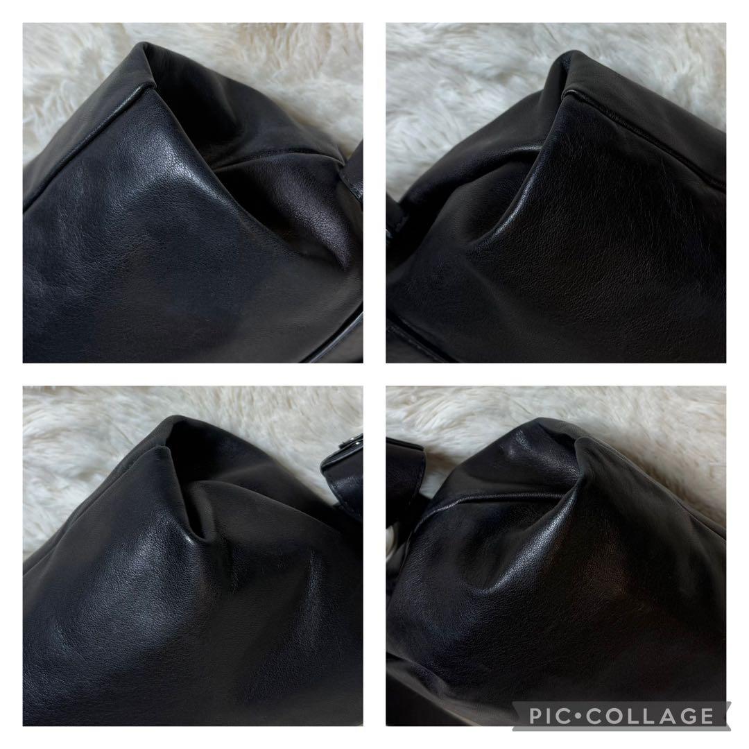 美品　kawa-kawa カワカワ　レザー　ボディバッグ　斜めがけ　肩掛け　金具