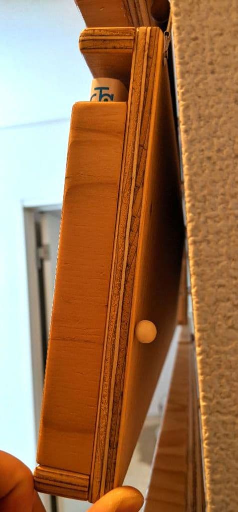 【壁掛本棚付】NARUTO全72巻&表紙を飾れるコミックラック 6冊用×12個