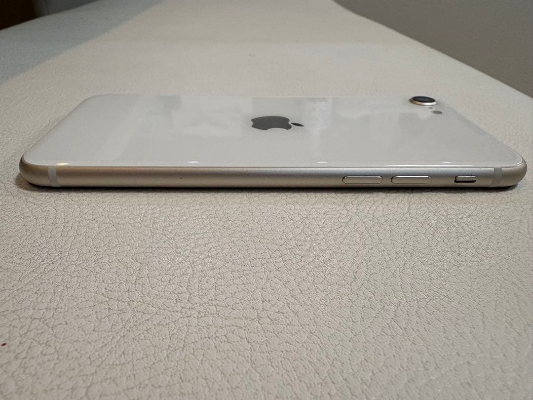 Apple iPhone SE3 128GB バッテリー容量91% SIMフリー