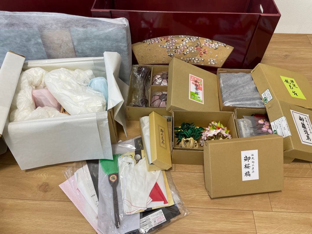 【送料込】新しめ 高級 ブランド雛人形 久月 親玉飾り 収納飾り