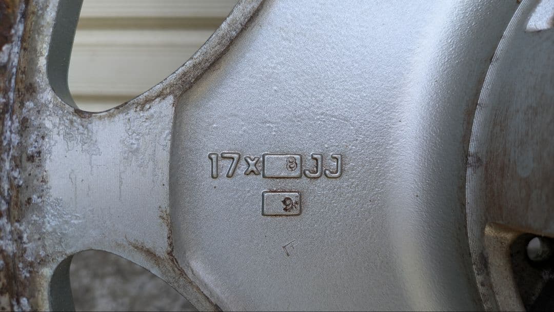 リョンリョン ENKEI　スポルシュディッシュ　17インチ　アルミホイール