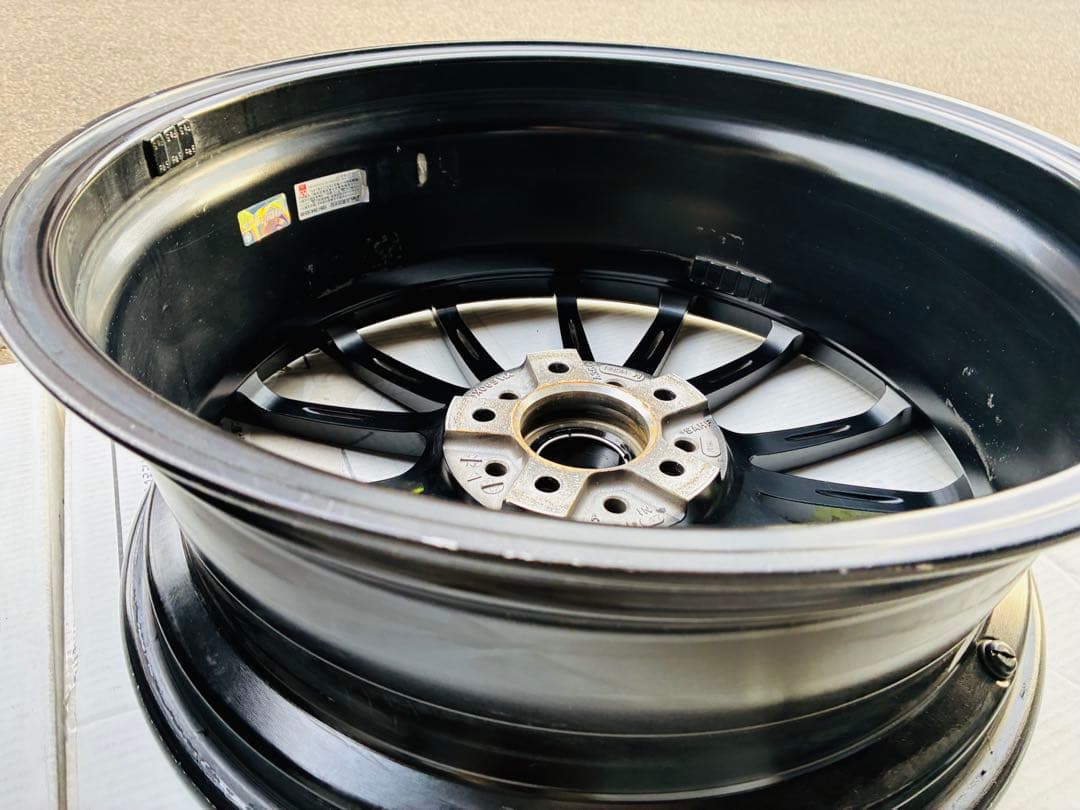 ①WedsSport SA-35R 18×7.0J 5穴 P.C.D114.3