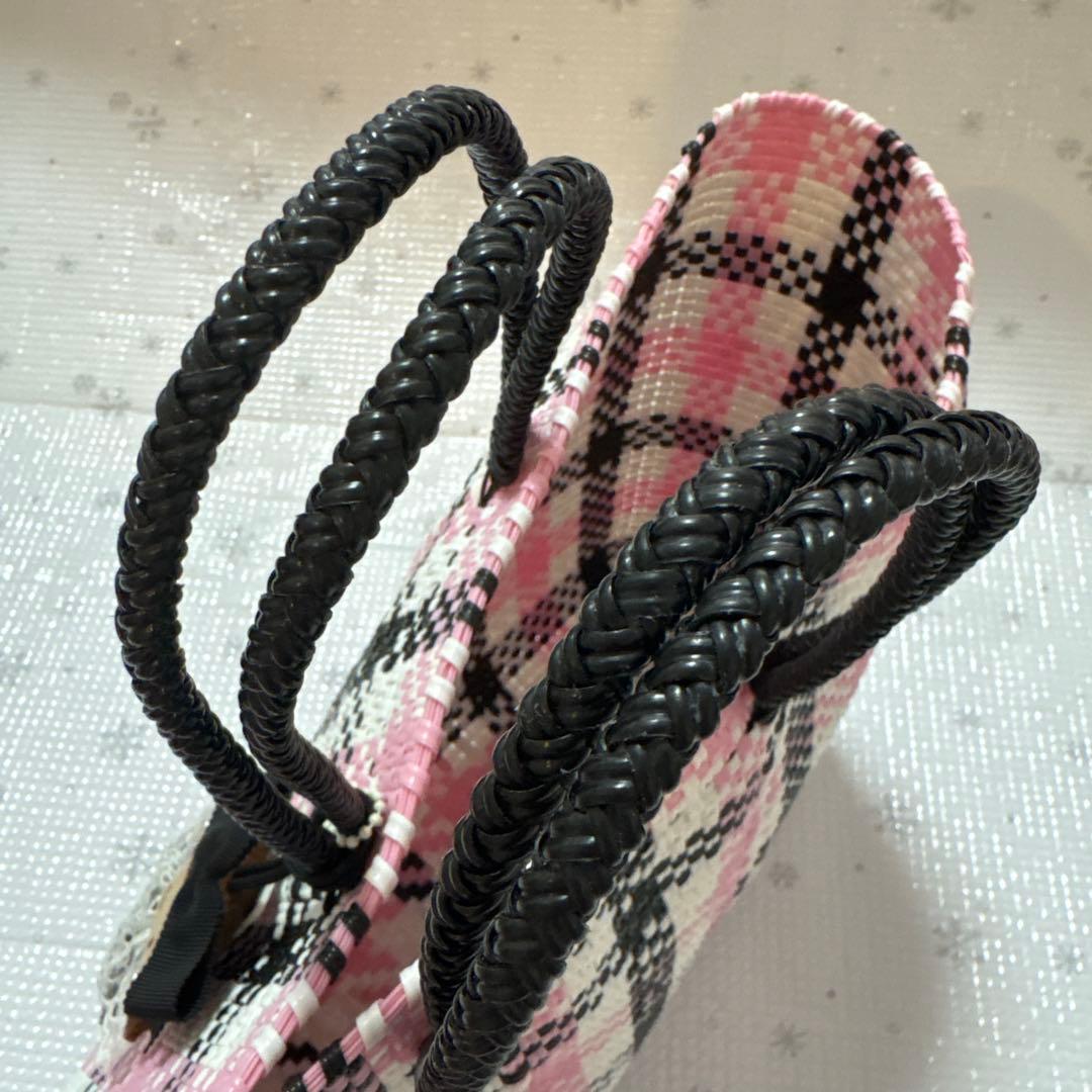 ファミリア　レトラ　メルカドバッグ　ピンク　ブラック　チェック