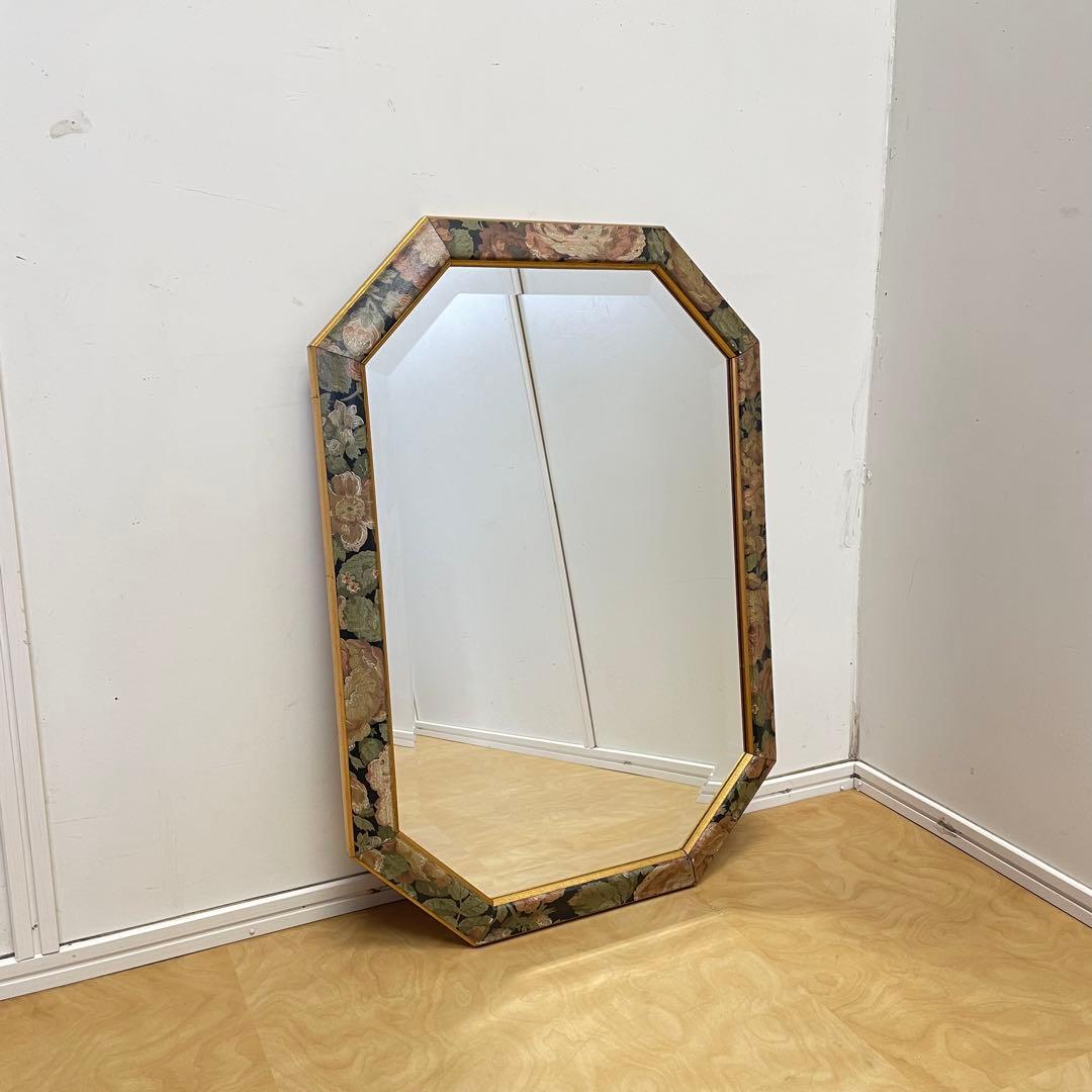 イタリア製 アンティーク調 8角ミラー 鏡 花柄 壁掛け式 ウォールミラー 姿見