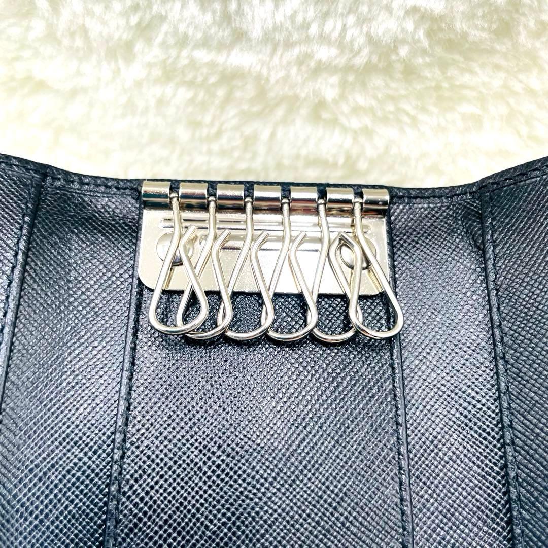 極美品 PRADA 6連 キーケース 三角ロゴ サフィアーノ ブラック 付属品有