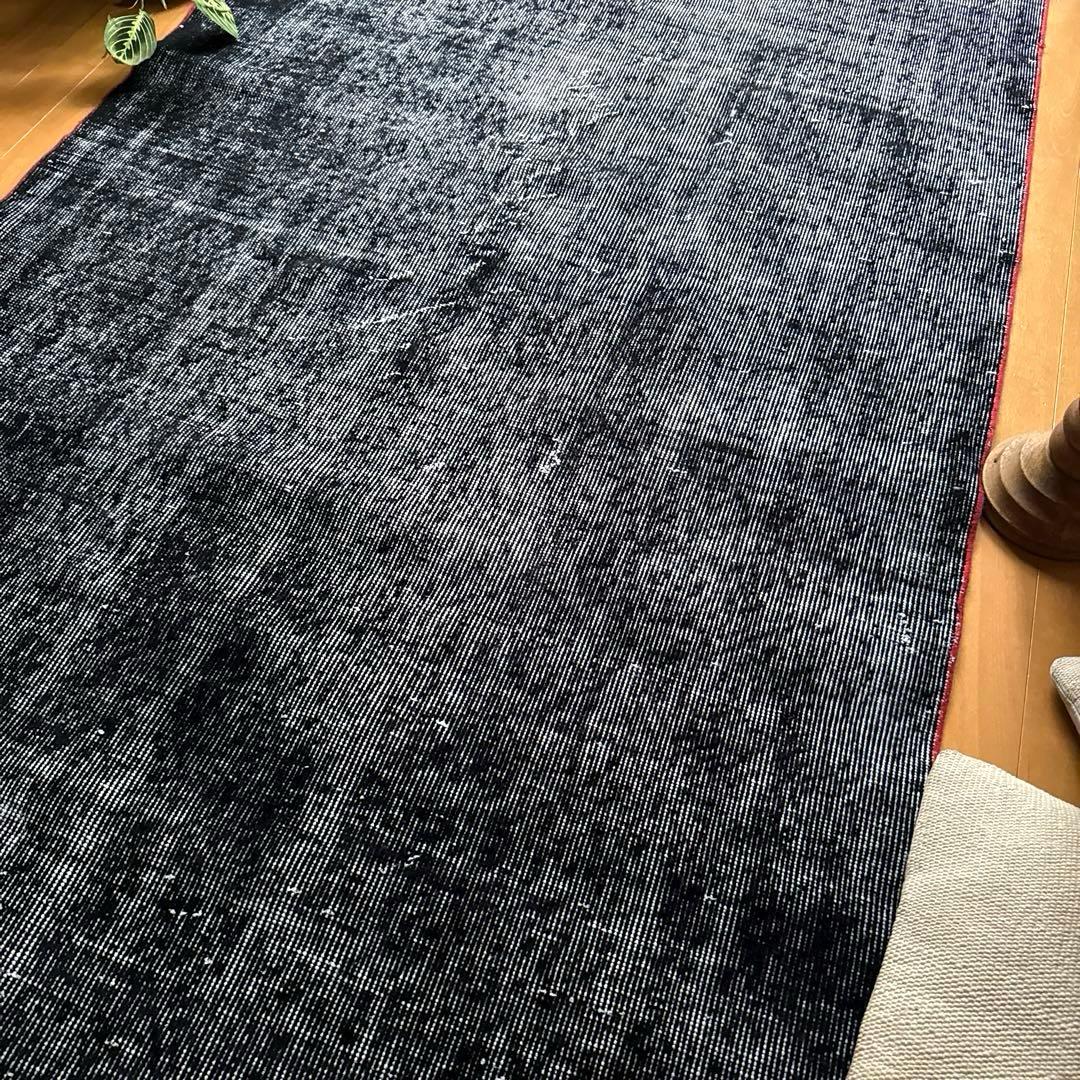 116.5×213.5オーバーダイ　ワンカラー赤ステッチ　トルコヴィンテージラグ