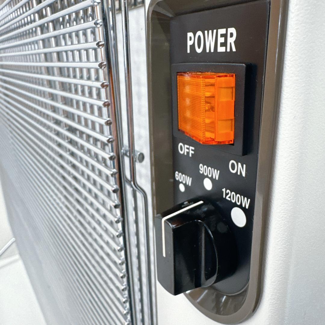 【美品】サンラメラ 1200W型 遠赤外線セラミックヒーター 暖房　カバー付き