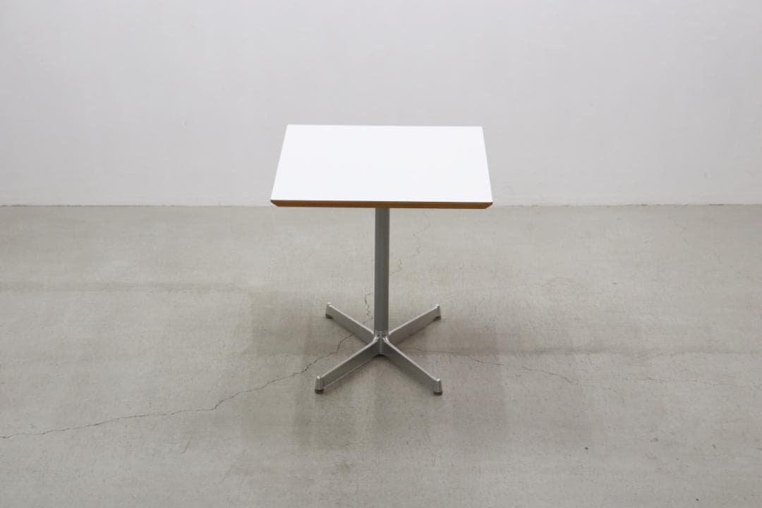 在庫2台 D&Department カフェテーブル ホワイト ナチュラル