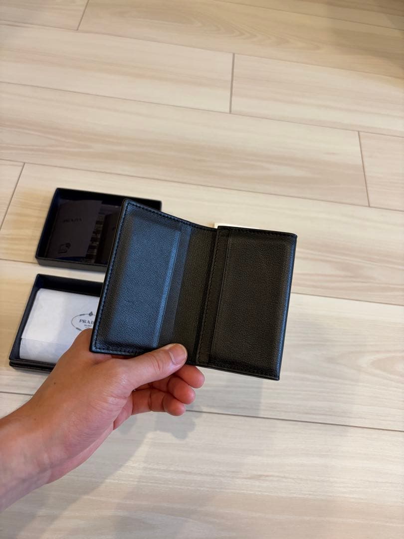 【正規品認定書付き】PRADA ソフトグレイン 名刺入れ