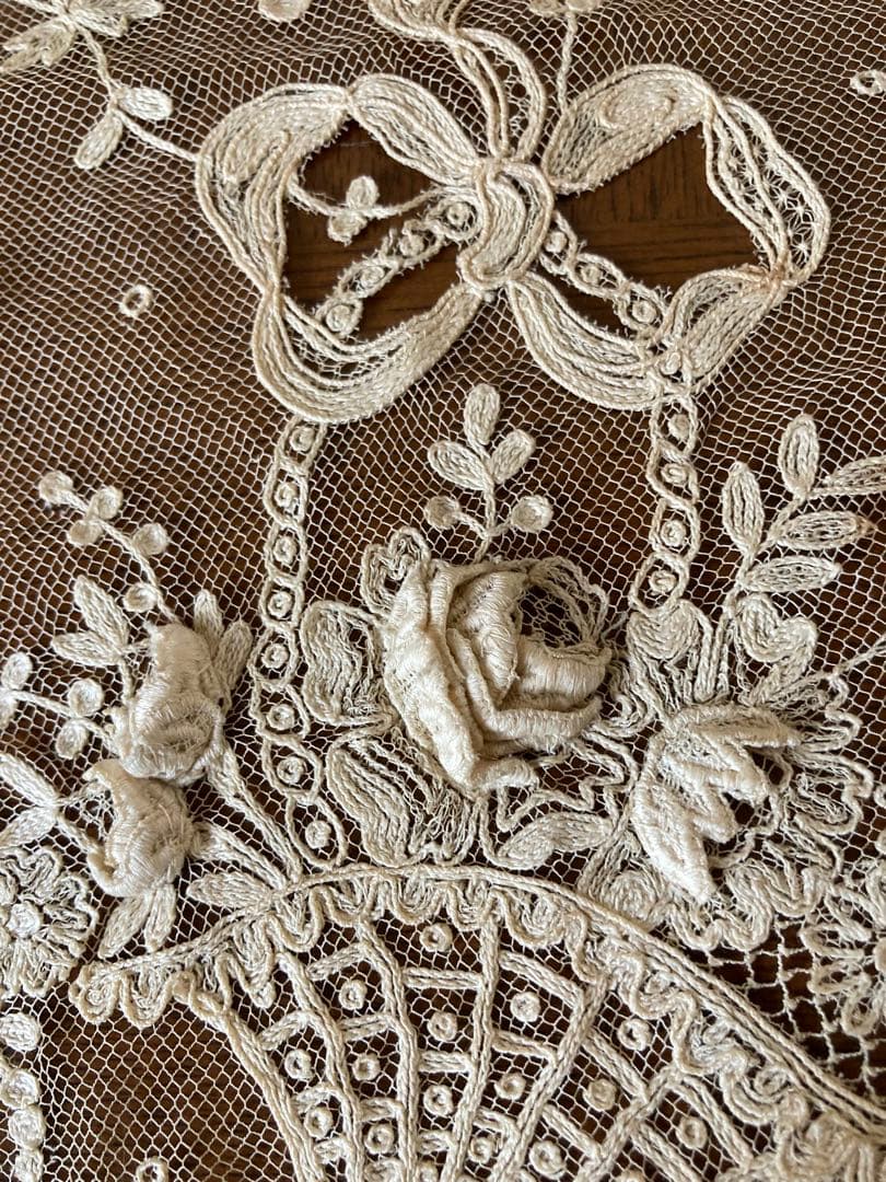 フランス アンティーク薔薇の花かご ウエディング用 チュールレース 立体の花びら