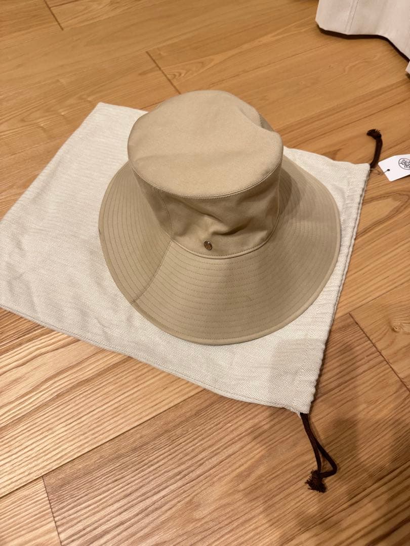 エルメス　ベージュ バケットハット